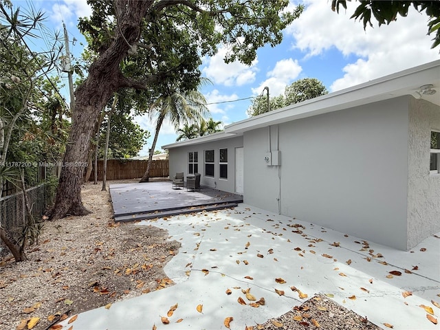 view of patio with a fenced backyard