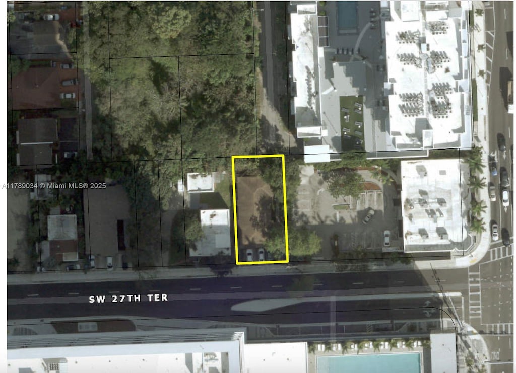2735 SW 27th Ter, Miami, FL 33133 - photo 1