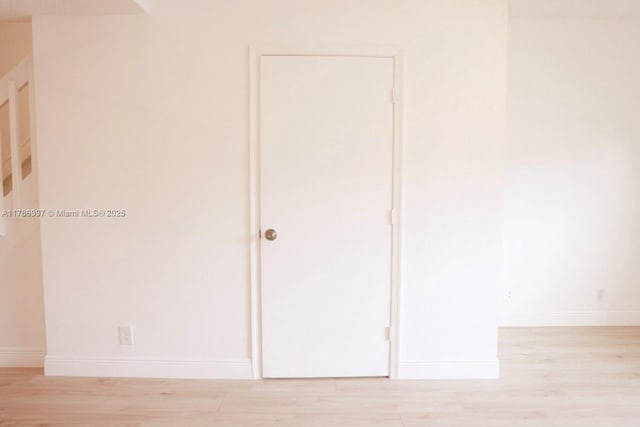 16686 Hemingway Dr Unit 16686, Weston, FL 33326 - interior space featuring light wood-style flooring and baseboards