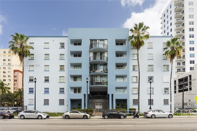 501 SW 1st St Unit 307, Miami, FL 33130