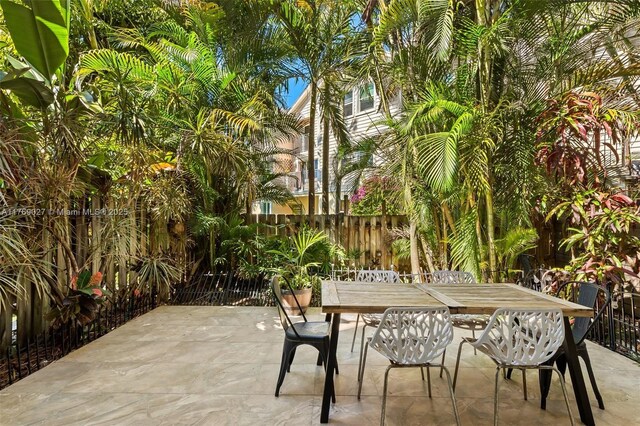 419 SW 5th St Unit 419, Fort Lauderdale, FL 33315 - view of patio / terrace featuring outdoor dining space