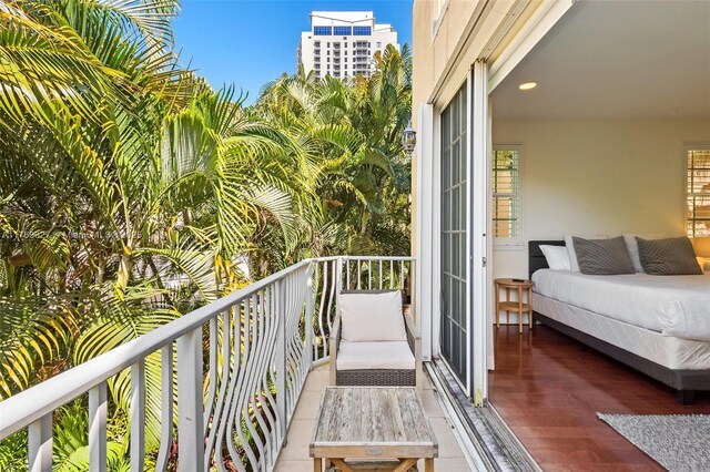 419 SW 5th St Unit 419, Fort Lauderdale, FL 33315 - view of balcony