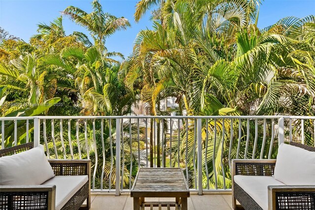 419 SW 5th St Unit 419, Fort Lauderdale, FL 33315 - view of balcony