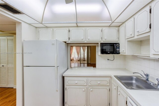 1005 Country Club Dr Unit 408, Margate, FL 33063 - photo 14