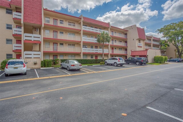 1005 Country Club Dr Unit 408, Margate, FL 33063 - photo 28