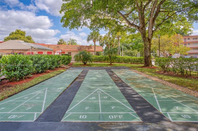 1005 Country Club Dr Unit 408, Margate, FL 33063 - photo 33