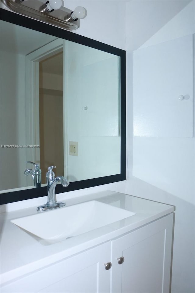 3490 Foxcroft Rd Unit B304, Miramar, FL 33025 - bathroom with vanity