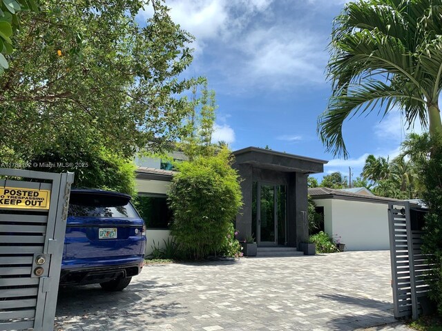 635 Curtiswood Dr, Key Biscayne, FL 33149 - photo 23