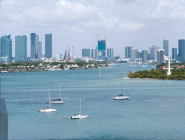 1200 W Ave Unit 1021, Miami Beach, FL 33139 - view of water feature featuring a view of city