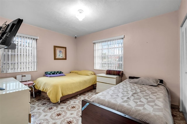 35 SW 60th Ave, Miami, FL 33144 - bedroom featuring a closet