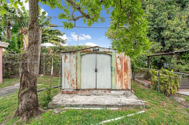 35 SW 60th Ave, Miami, FL 33144 - view of shed with a fenced backyard
