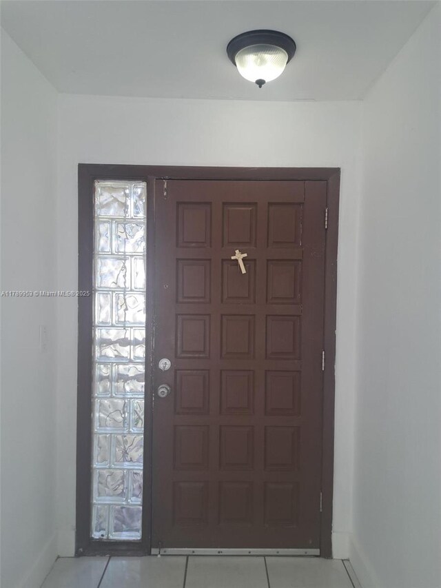 19343 SW 119th Ct, Miami, FL 33177 - photo 5