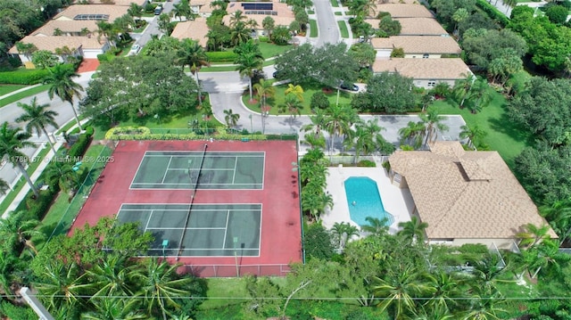 drone / aerial view featuring a residential view
