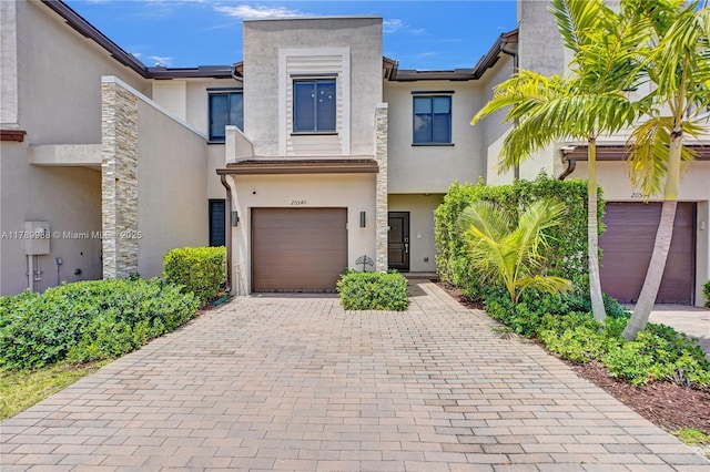 20540 NE 5th Pl, Miami, FL 33179 - photo 1
