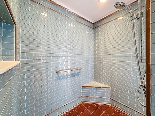 547 Deer Creek Run, Deerfield Beach, FL 33442 - full bath featuring tile walls, tile patterned flooring, and tiled shower