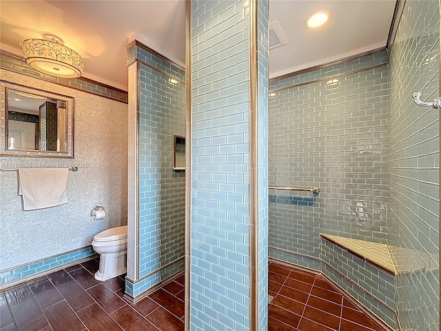 547 Deer Creek Run, Deerfield Beach, FL 33442 - full bathroom with a tile shower and toilet