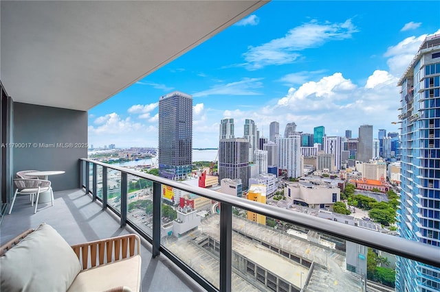 601NE 1st Ave Unit 2507, Miami, FL 33131 - photo 8