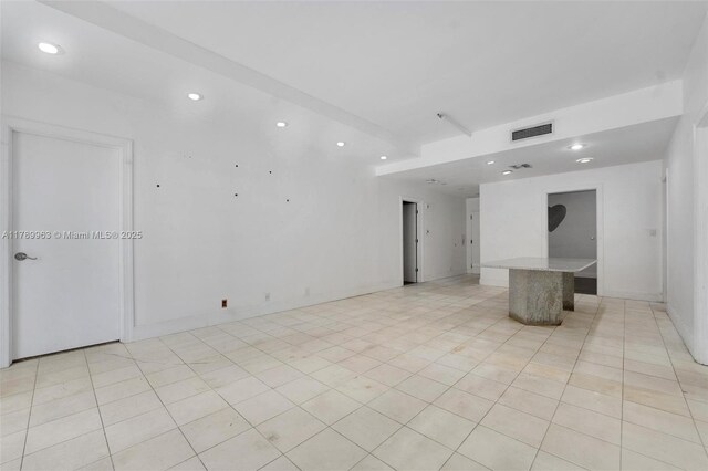 151 Crandon Blvd Unit 138, Key Biscayne, FL 33149 - unfurnished room featuring visible vents and recessed lighting