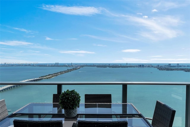 480 NE 31st St Unit 4701, Miami, FL 33137 - property view of water