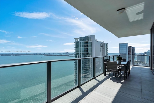 480 NE 31st St Unit 4701, Miami, FL 33137 - balcony with a city view and a water view