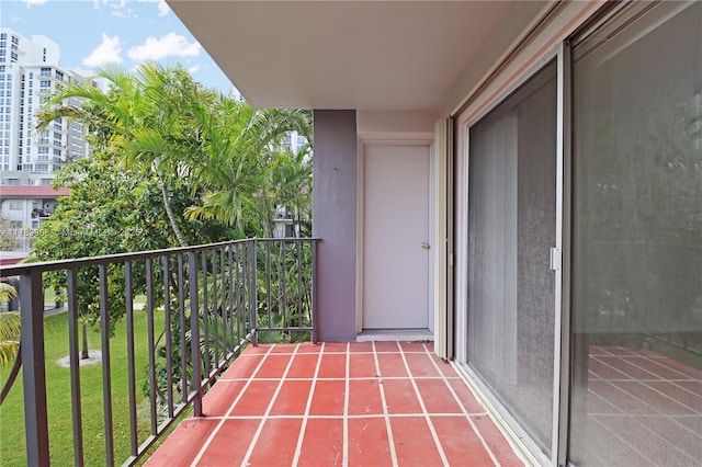 8101 SW 72nd Ave Unit 304W, Miami, FL 33143 - view of balcony