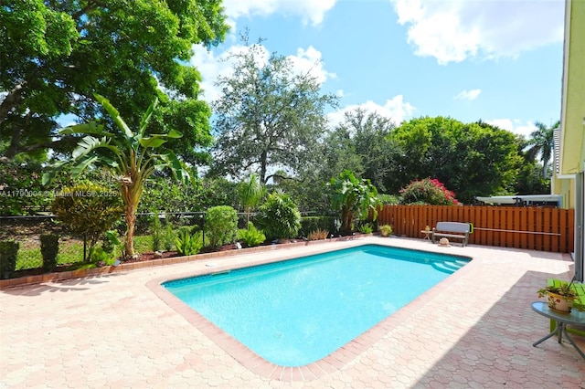 9271 Arborwood Cir, Davie, FL 33328 - view of swimming pool with a patio area and a fenced backyard