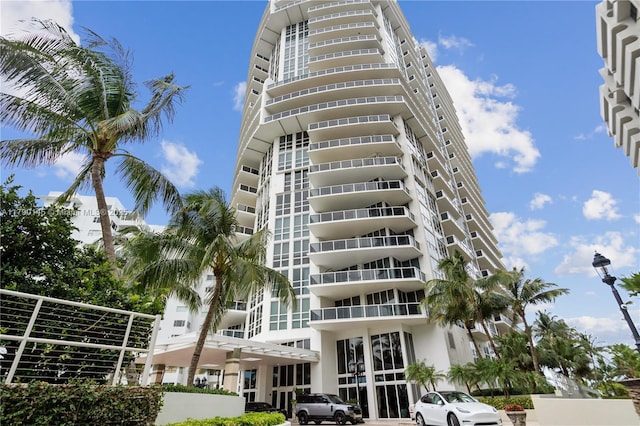 10225 Collins Ave Unit 904, Bal Harbour, FL 33154 - view of apartment building / complex