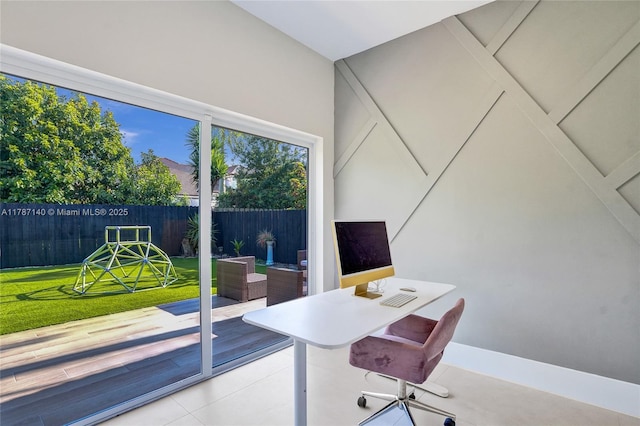 9248 Magnolia Ct, Davie, FL 33328 - office space featuring light tile patterned floors