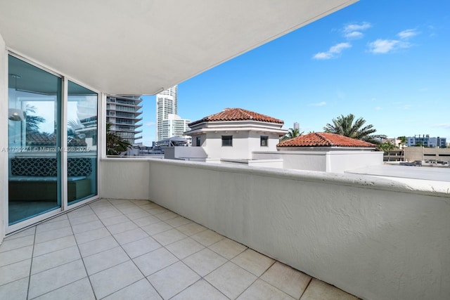 300 S Pointe Dr Unit 405, Miami Beach, FL 33139 - view of balcony