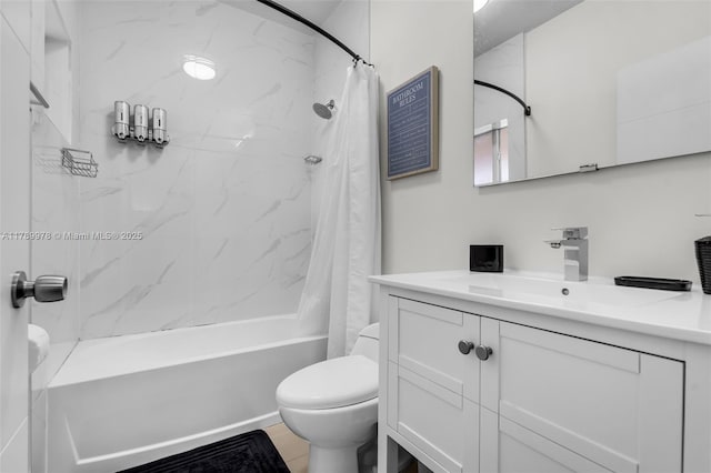full bath with shower / bathtub combination with curtain, vanity, and toilet