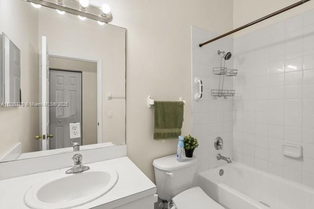 9346 SW 221st St, Cutler Bay, FL 33190 - photo 15