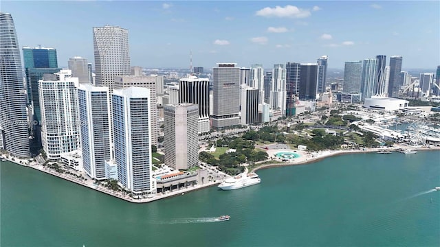 335 S Biscayne Blvd Unit 2003, Miami, FL 33131 - view of city featuring a water view