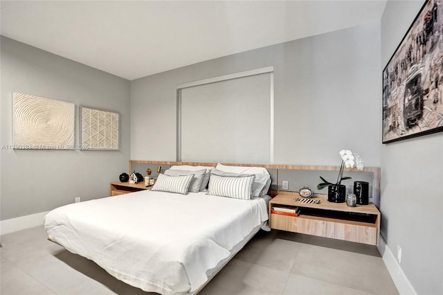 2670 Cypress Ln, Weston, FL 33332 - bedroom featuring baseboards