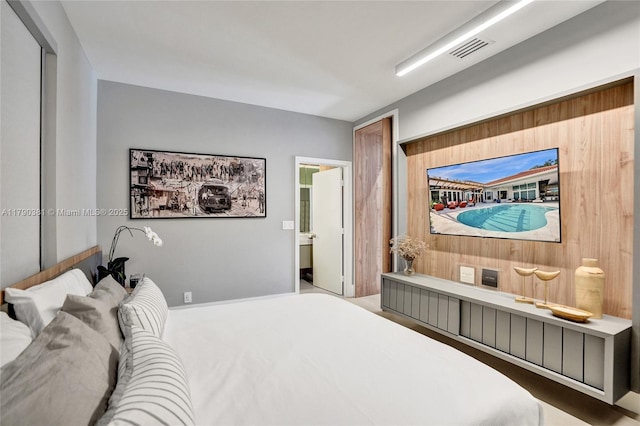 2670 Cypress Ln, Weston, FL 33332 - bedroom with visible vents