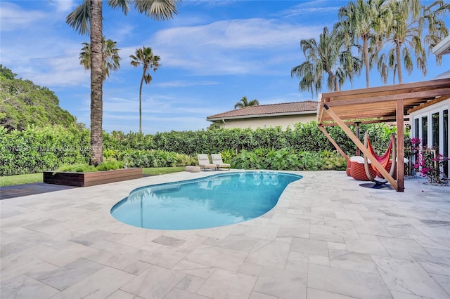 2670 Cypress Ln, Weston, FL 33332 - view of swimming pool featuring a patio area and a fenced in pool