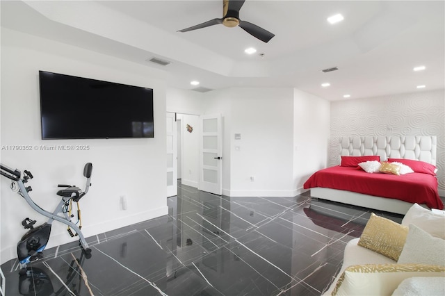 bedroom with baseboards, visible vents, and recessed lighting