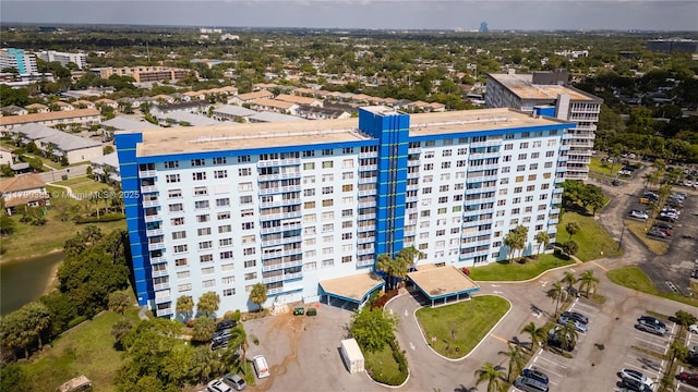 4001 Hillcrest Dr Unit 601, Hollywood, FL 33021 - bird's eye view of apartment complex