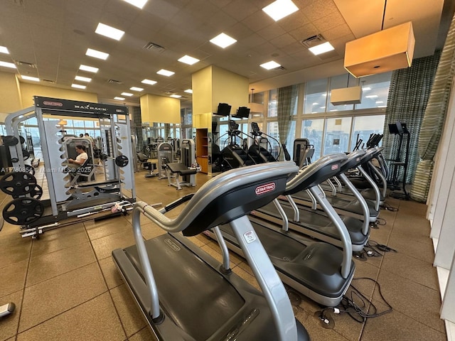 50 Biscayne Blvd Unit 3308, Miami, FL 33132 - exercise room featuring a paneled ceiling and visible vents