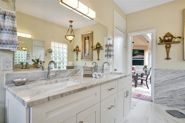 1543 NW 182nd Way, Pembroke Pines, FL 33029 - full bath with marble look tile flooring and double vanity