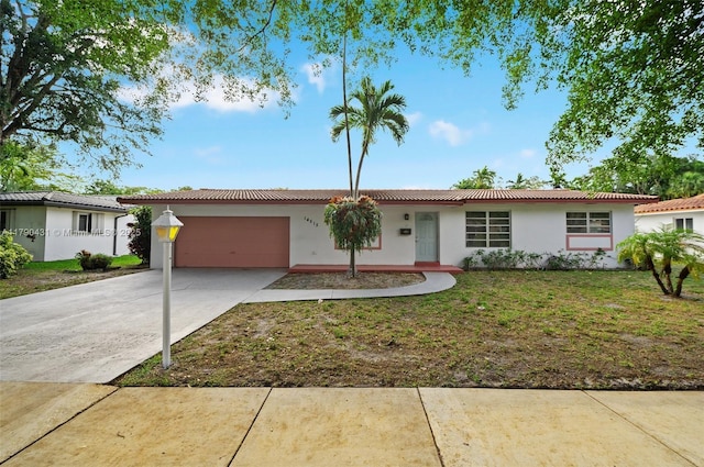 14515 Mahogany Ct, Miami Lakes, FL 33014 - ranch-style house with a front lawn and stucco siding