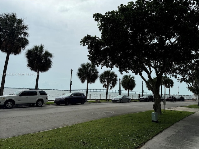 1420 Brickell Bay Dr Unit 103A1, Miami, FL 33131 - view of street with street lights