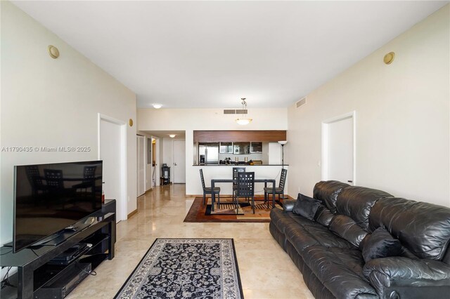 1800 N Bayshore Dr Unit 509, Miami, FL 33132 - view of living area