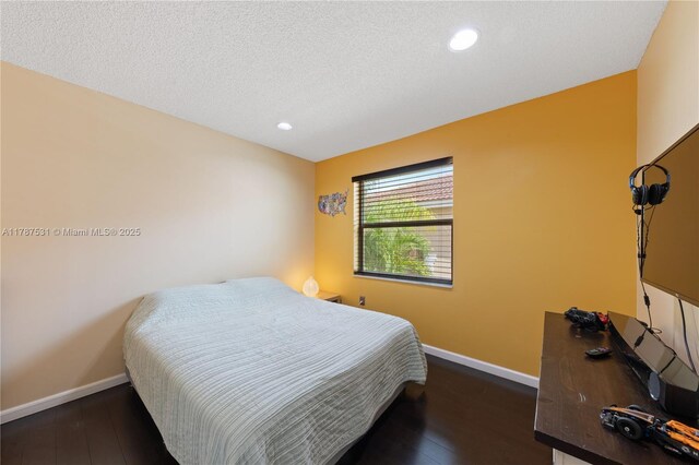 920 Scarlet Oak Ter, Hollywood, FL 33019 - bedroom with recessed lighting, baseboards, and dark wood-style floors