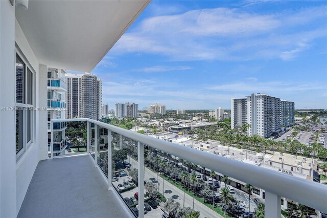 3500 Galt Ocean Dr Unit 1007, Fort Lauderdale, FL 33308 - balcony featuring a view of city