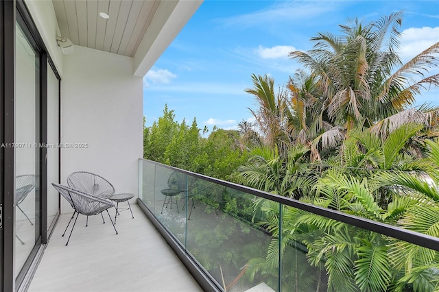 1311 Bay Dr, Miami Beach, FL 33141 - view of balcony