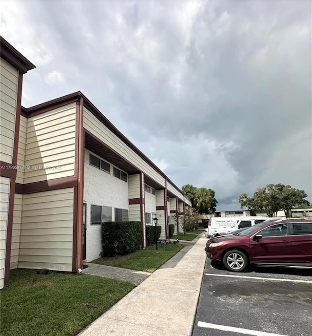 4002 Dolomite Unit A, Orlando, FL 32839 - view of uncovered parking lot