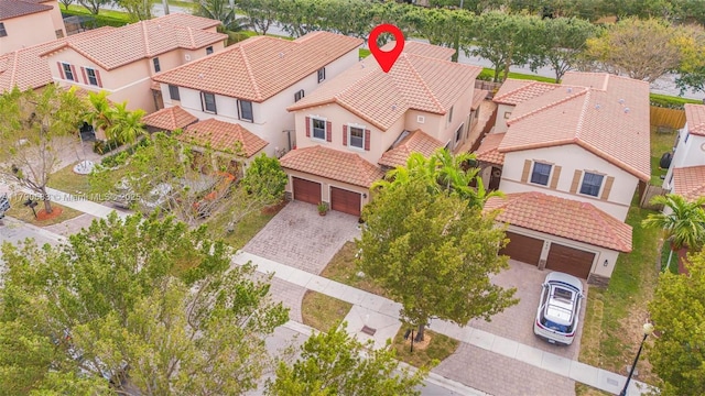 birds eye view of property featuring a residential view