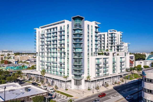 3900 Biscayne Blvd Unit N-821, Miami, FL 33137 - view of property featuring a city view