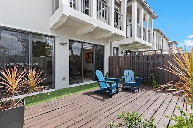 deck featuring fence