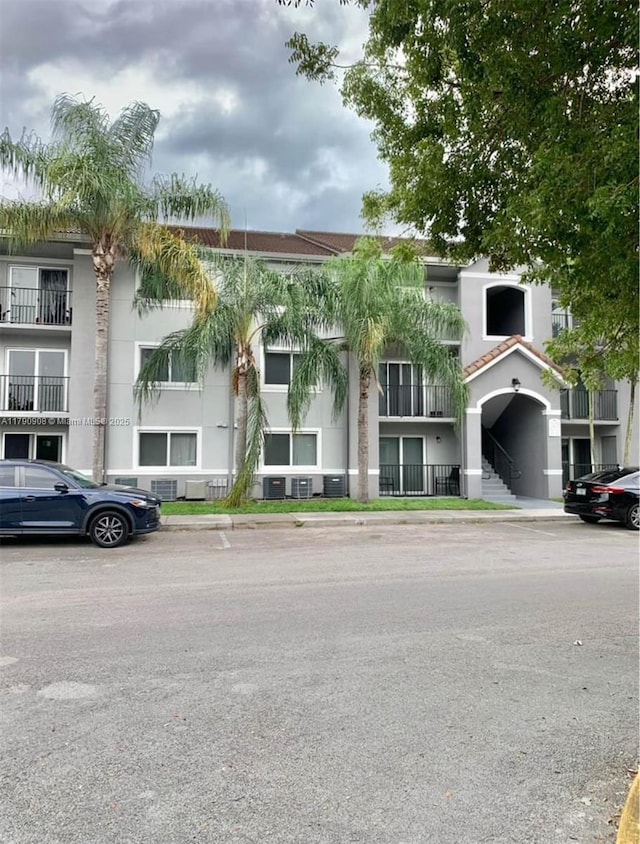 view of building exterior